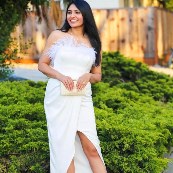 Aidan Mattox Ivory Feather Dress Size 4M - Picture 4 of 7